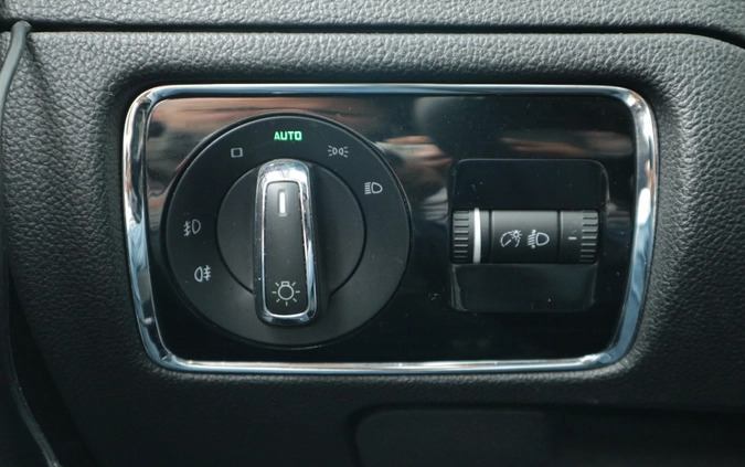 Skoda Superb cena 21900 przebieg: 360000, rok produkcji 2011 z Bytom małe 254